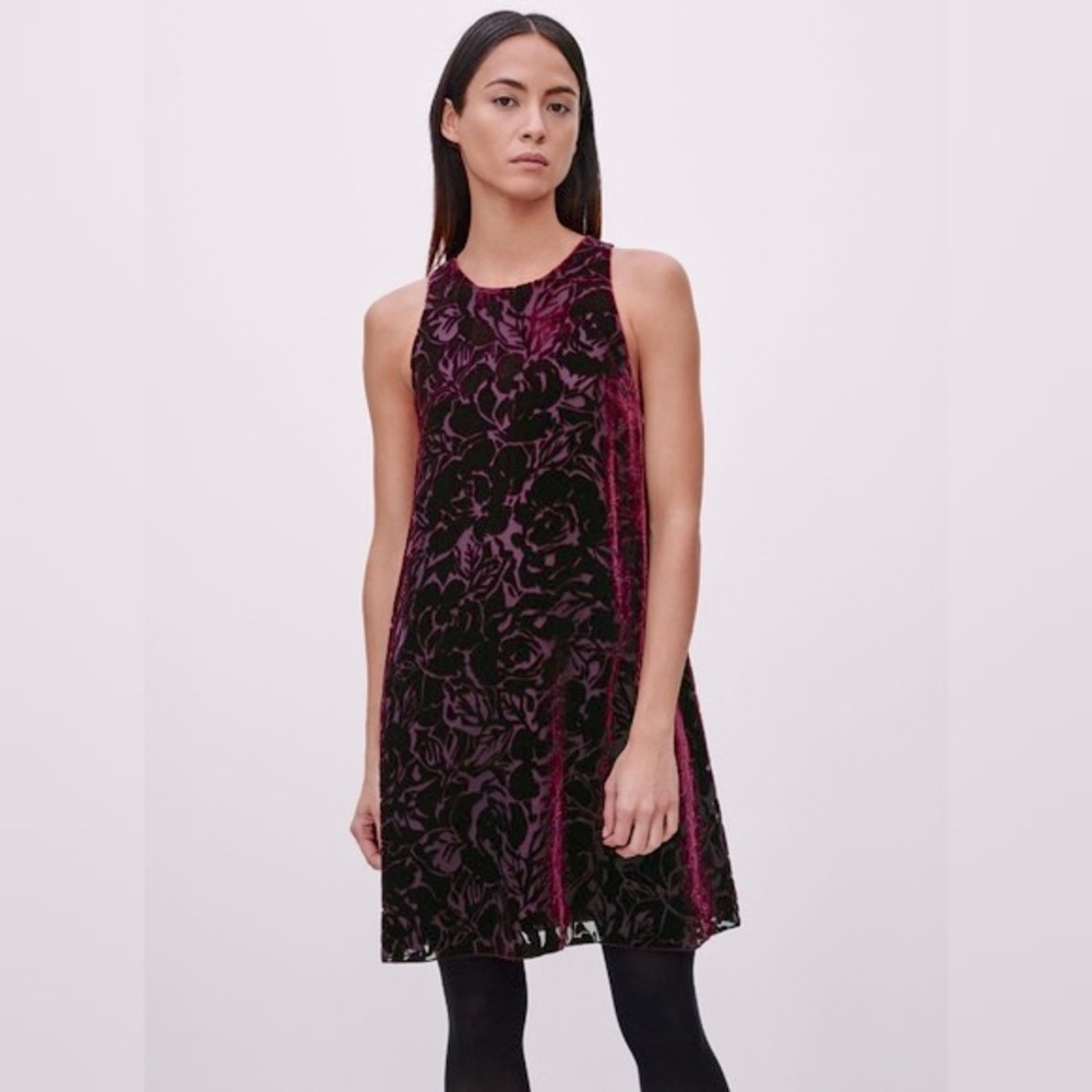 Aritzia Wilfred Trompette Dress, NWOT, Burgundy, Size Small